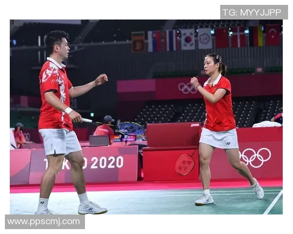 南京羽毛球队与武汉羽毛球队赛后复盘速度对比分析与战术探讨