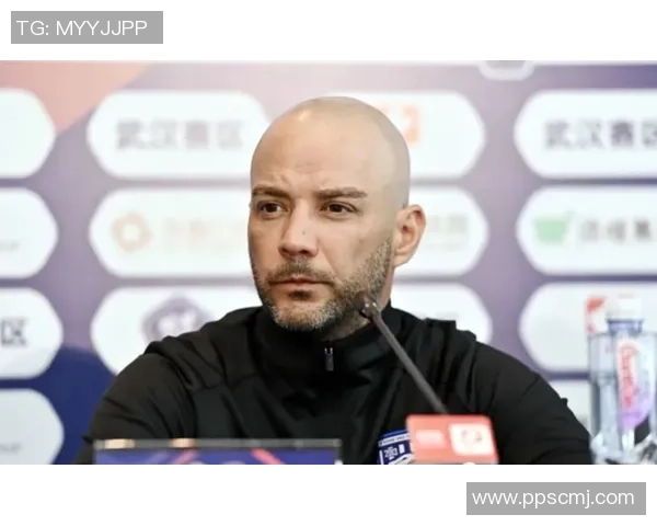 武汉篮球队在洲际杯积分榜上以100分稳居第一名展现强劲实力 武汉篮球队在洲际杯积分榜上以100分稳居第一名展现强劲实力