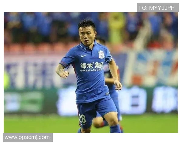 足球明星哈兰德手环引领潮流运动风尚成为球迷新宠 足球明星哈兰德手环引领潮流运动风尚成为球迷新宠